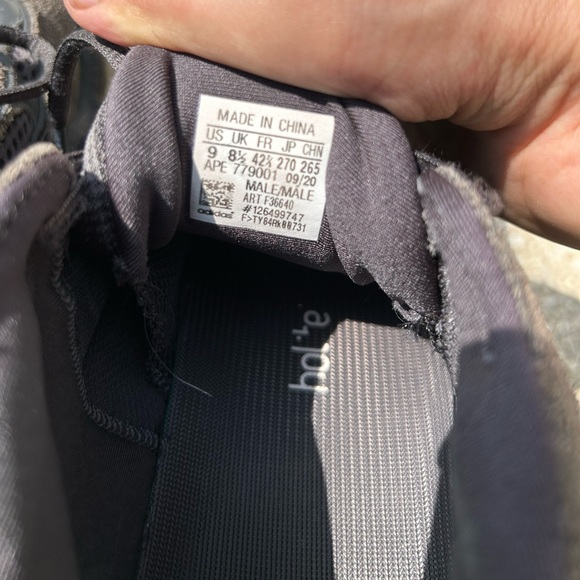 adidas gazelle silver green womens Adidas Yeezy 500 Utility Black
